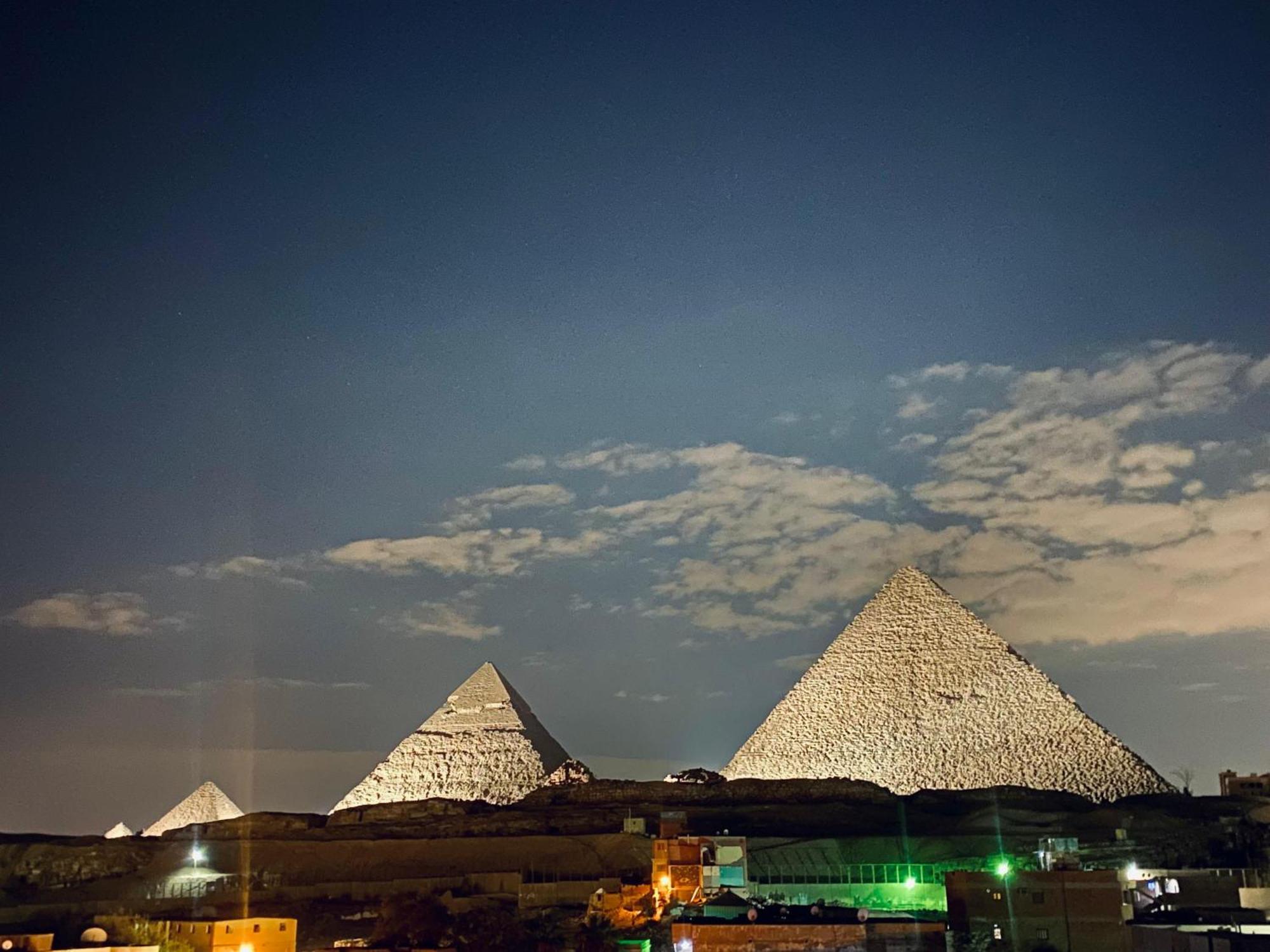 Isis Pyramids View Inn Kafret el-Gabal Exterior foto
